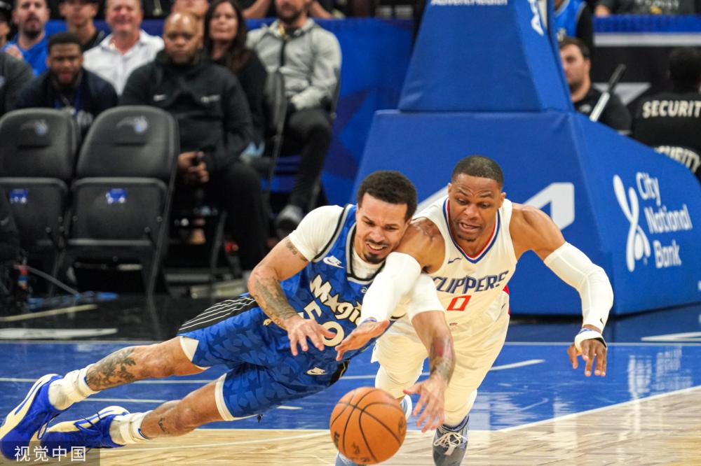 更突显了国 更突显了国