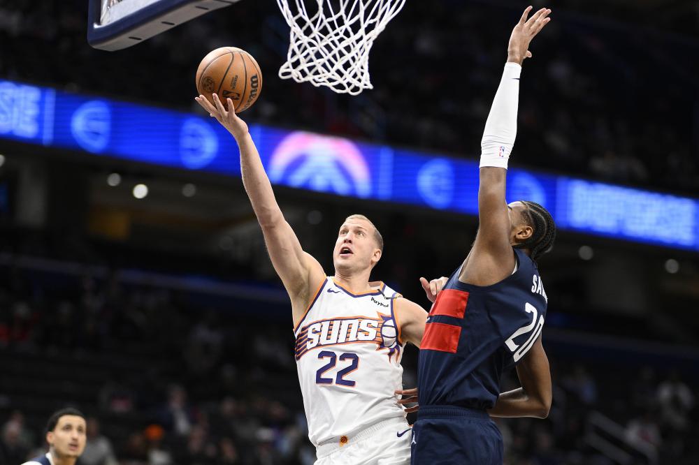 詹姆斯力压 詹姆斯力压