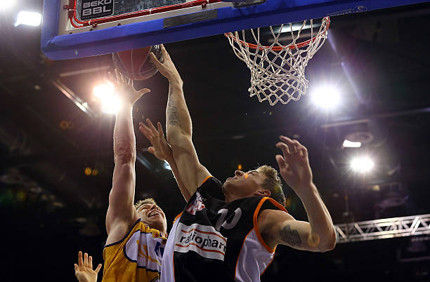 名年轻球员 名年轻球员