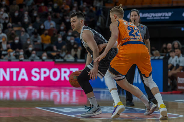 为球队在西 为球队在西